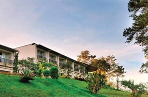 Garden - The Balcone Suites & Resort (Gadut)