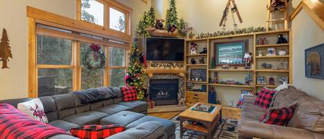 Smart-tv en een open haard