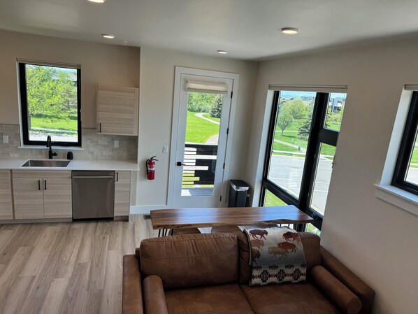 Smart TV - Bozeman Cozy Condo (Bozeman)