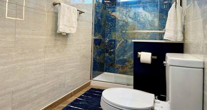 Convenient Downtown Spot with In-Unit Laundry