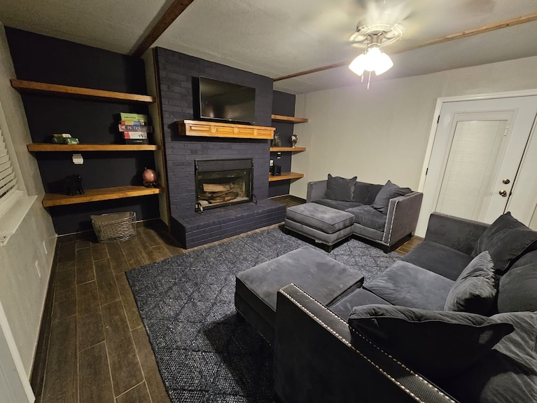 Minutes From Dickies Arena, Downtown Stock Yards & Sundance Square - Fort Worth, TX