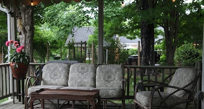 Quaint Home in Lexington