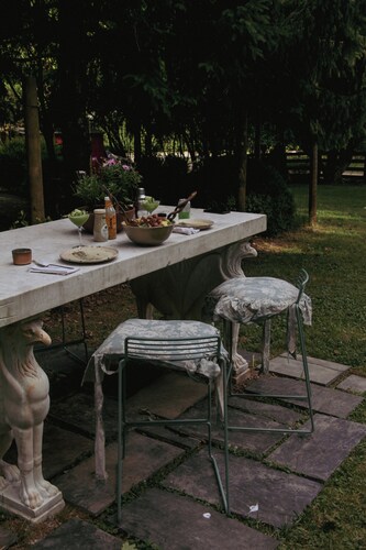 Quaint Home in Lexington