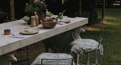 Quaint Home in Lexington