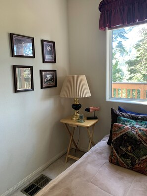 3 chambres, fer et planche à repasser, Wi-Fi, draps fournis