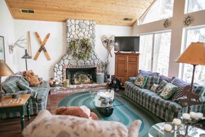 TV connectée, cheminée