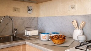Private kitchen - iFlat | Bright & Comfy Navona apartment (Roma)