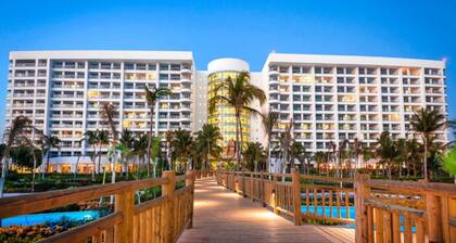 Grand Mayan at Vidanta Acapulco - Oceanview with private plunge pool on terrace
