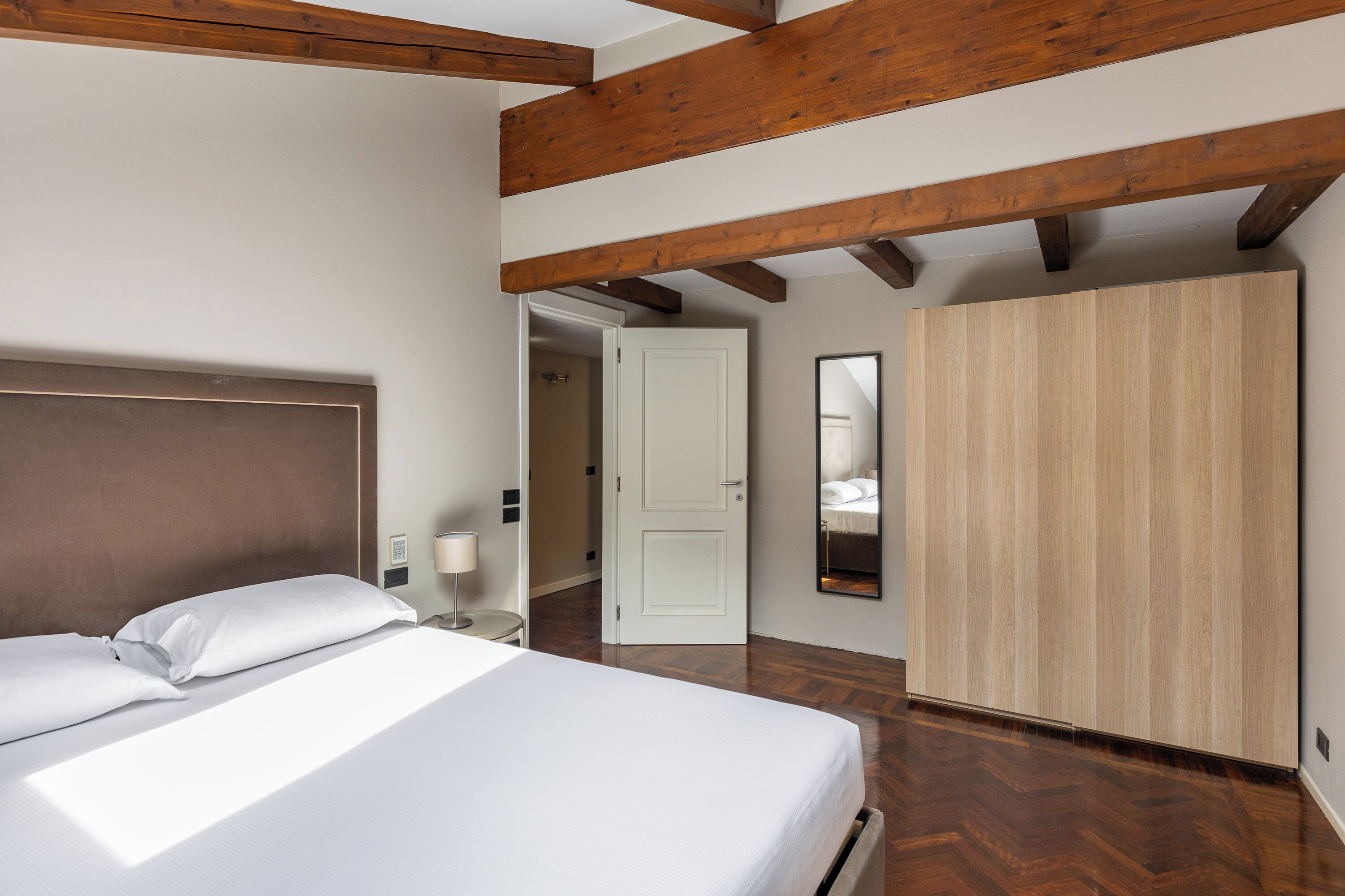 アパートメント | 2 室のベッドルーム、アイロン / アイロン台、ベビーベッド、WiFi (無料)