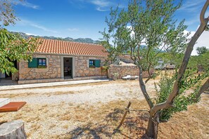 Exterior - Holiday Home in Seline near the Sea (Seline)