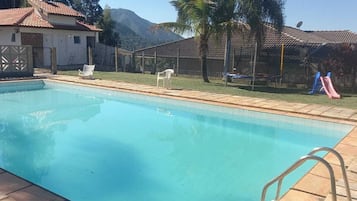 Udendørs pool