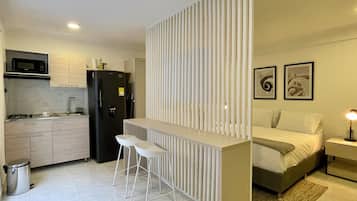 1 bedroom, iron/ironing board, free WiFi