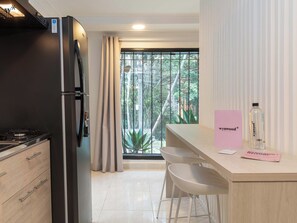 Fridge, microwave, blender - Lalinde by Wynwood House (Medellín)