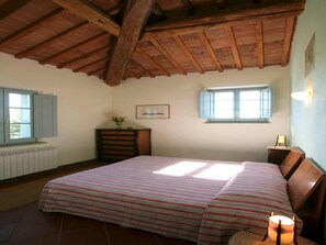 4 bedrooms, WiFi