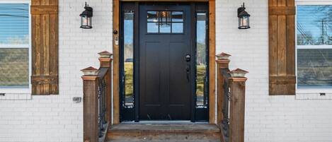 تفاصيل الفندق من الخارج