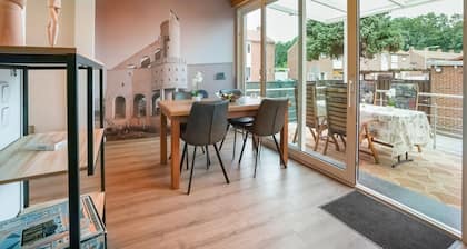 Stay with Garden, Limburg