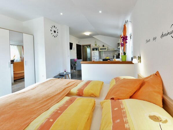 2 bedrooms, WiFi