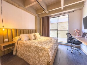 1 bedroom, WiFi, bed sheets - Studio apartment with excellent location in Medellín (Medellín)