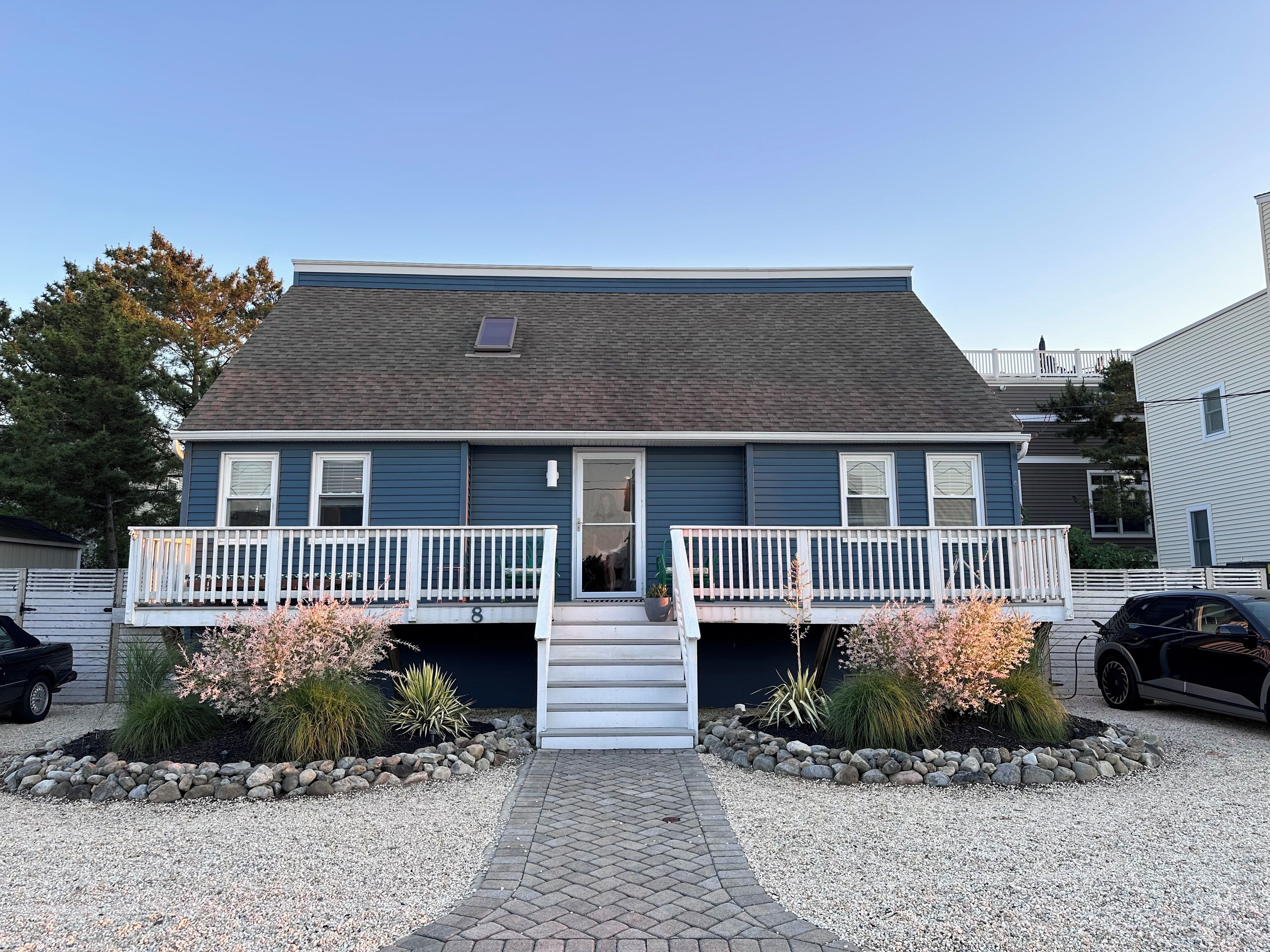 LBI-The Beautiful South End-4 Doors From the Beach!