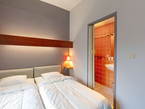 10 habitaciones y wifi 