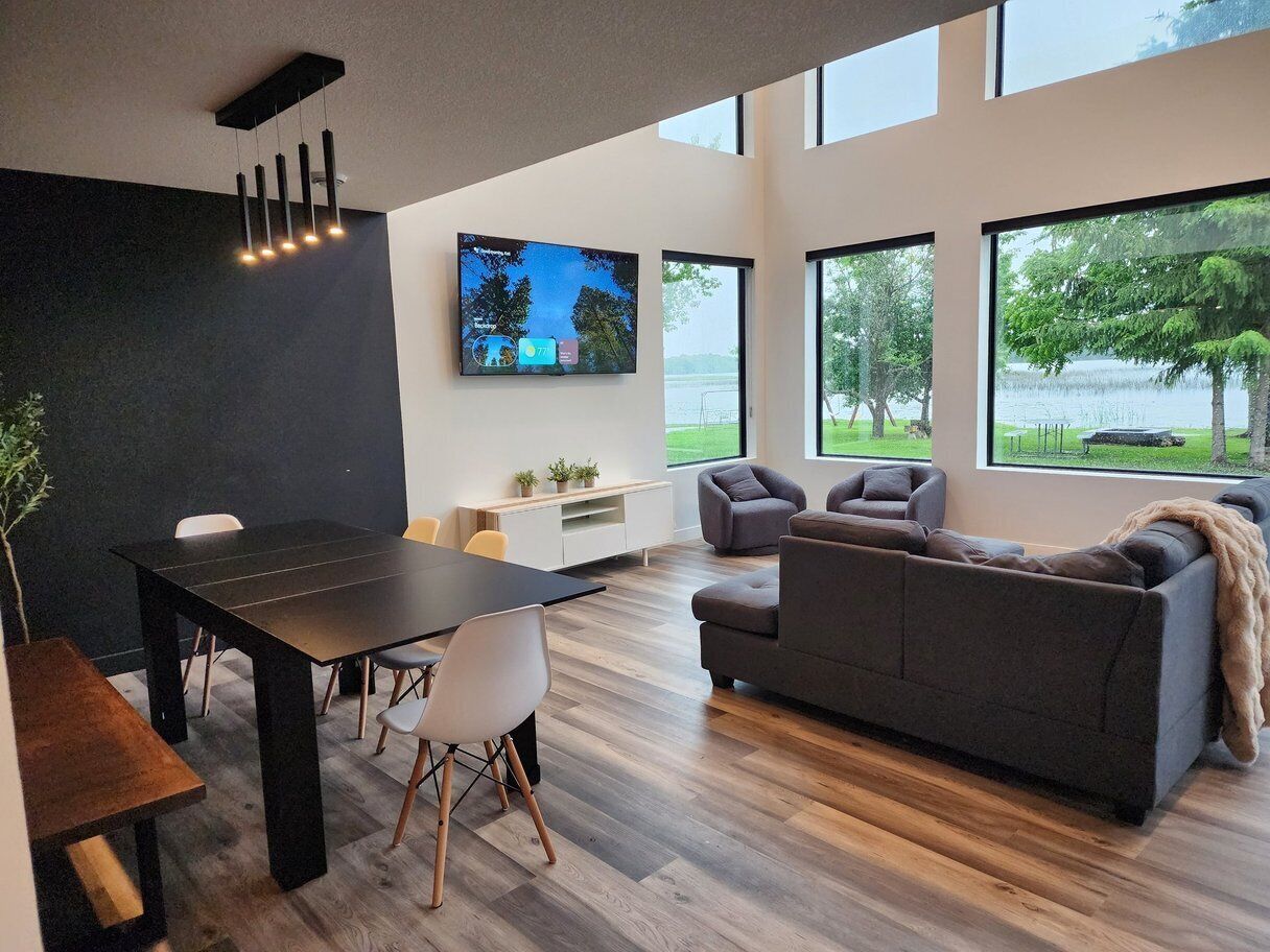 Brand New Modern Lakefront Cabin on West Rush Lake