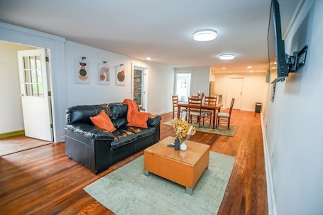 Living area. Newly renovated Home in Charming Glendale