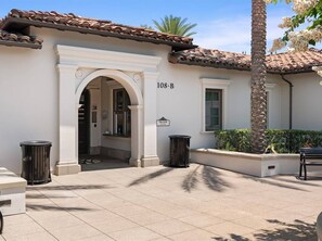 Exterior - Irvine Inn Love | Pool | BBQ | Firepit | Clubhouse (Irvine)