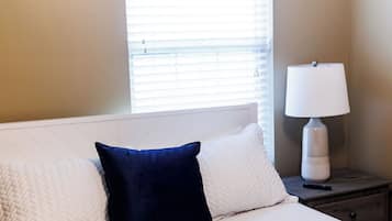 3 dormitorios, tabla de planchar con plancha, wifi y ropa de cama