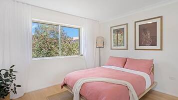 Căn hộ Superior, 2 phòng ngủ, ban công, quang cảnh vườn | 2 phòng ngủ, trang bị nội thất với thiết kế riêng biệt