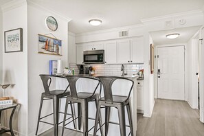 Fridge, microwave, oven, stovetop - Beach Hair; Don't Care, Beach Front, Book Now! (Galveston)