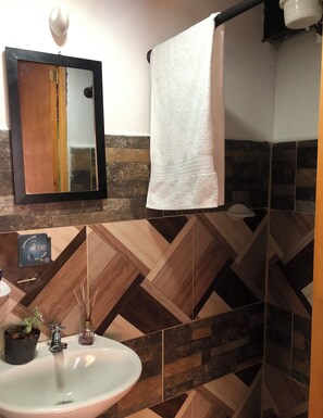 Bathroom - Balcones del lago (Guatapé)