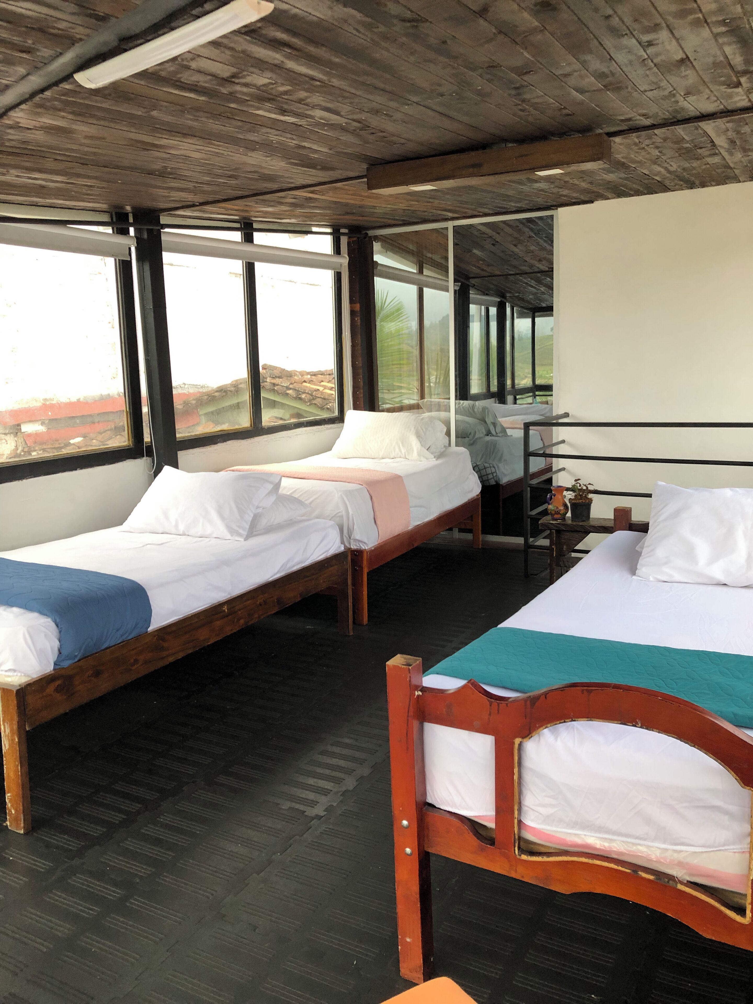 Photo - Balcones Del Lago