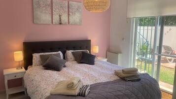 4 chambres, fer et planche Ă repasser, Wi-Fi