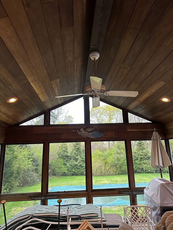 Interior - Paradise in East Quogue, NY (East Quogue)