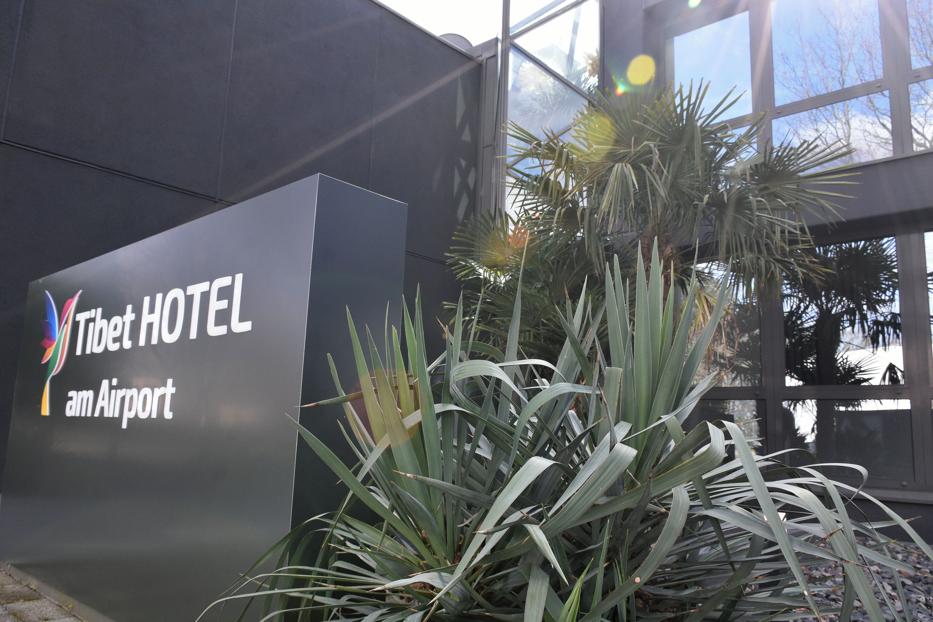 Photo - Tibet Hotel am Airport