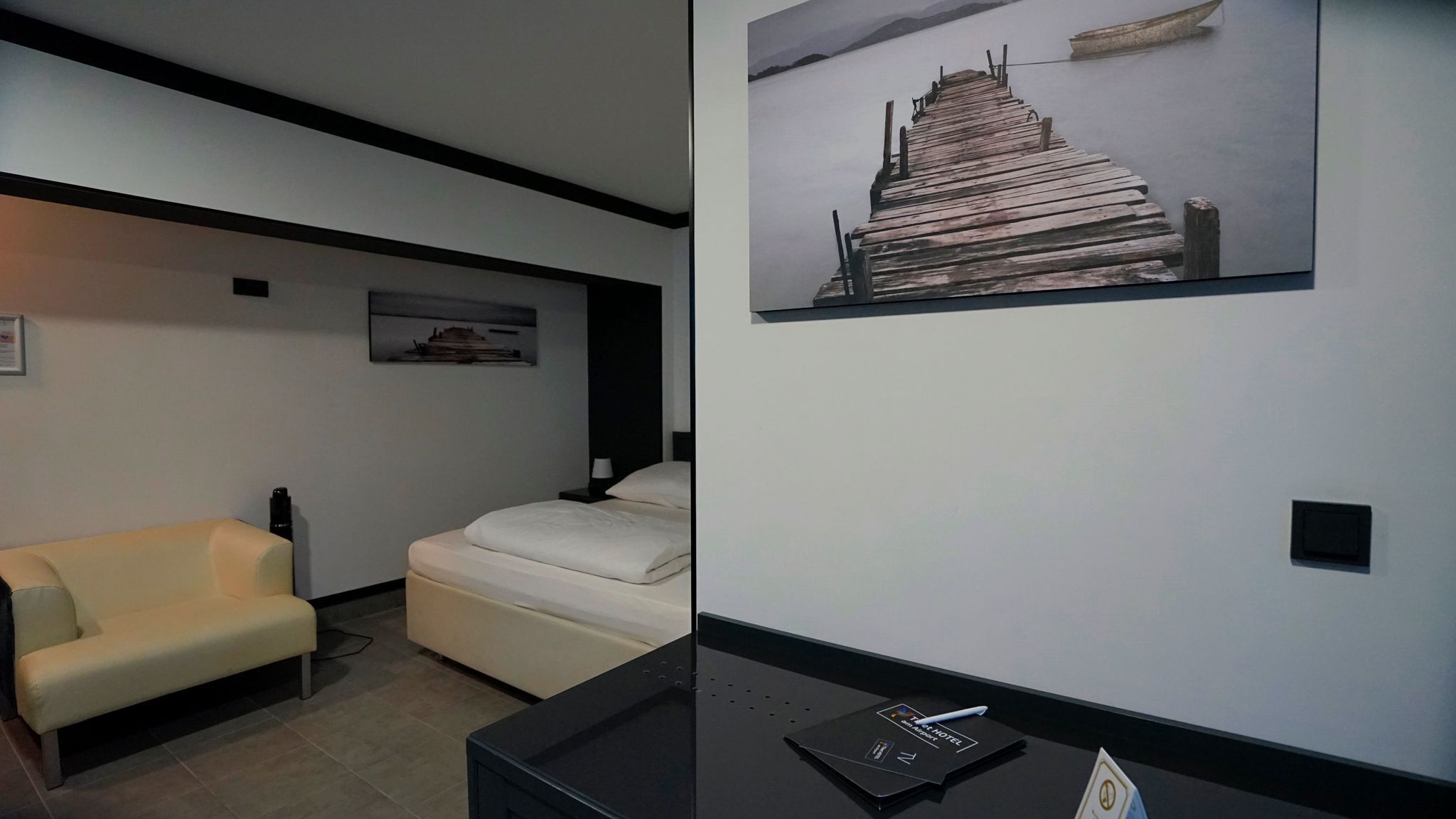 Photo - Tibet Hotel am Airport