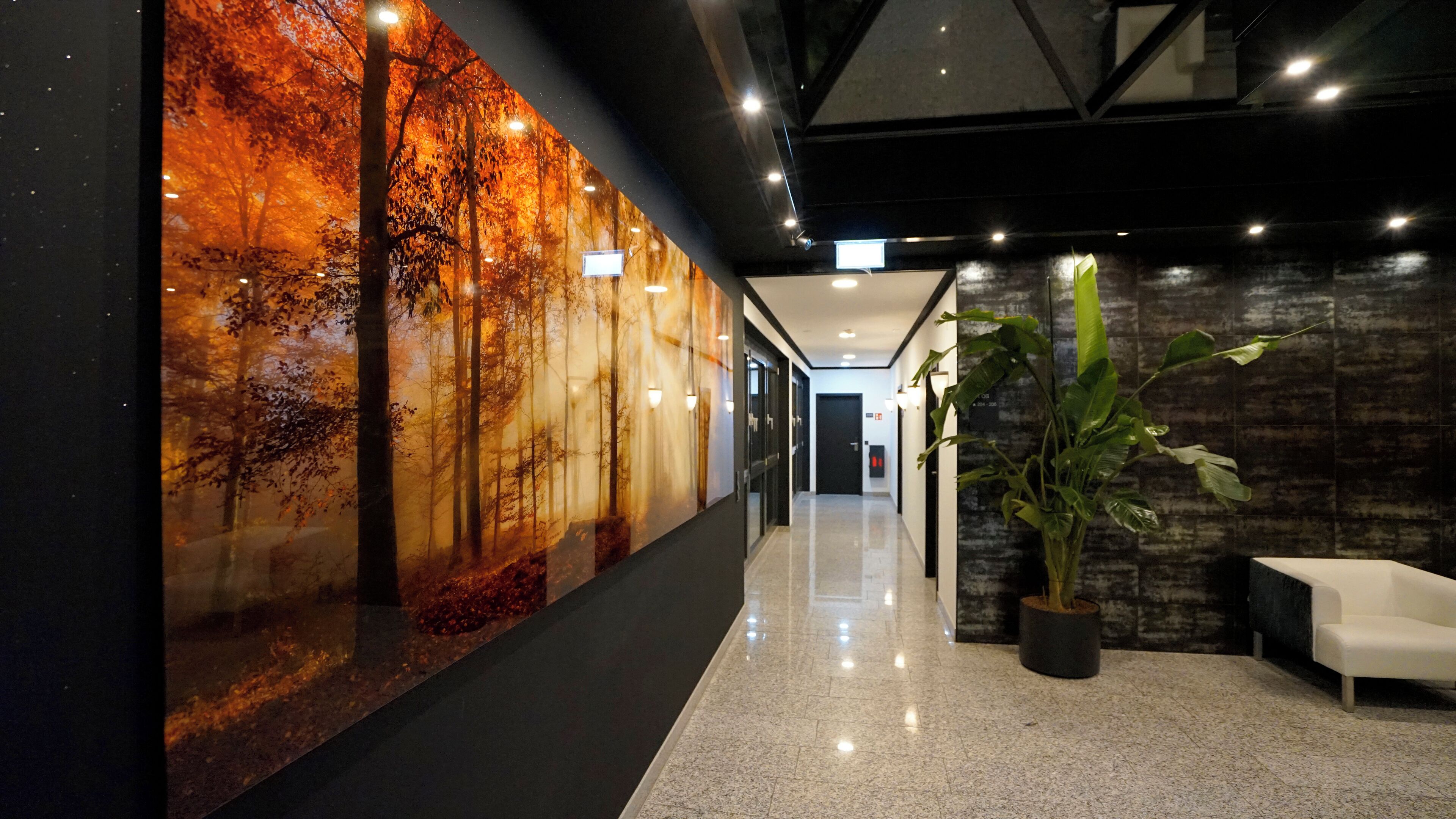 Photo - Tibet Hotel am Airport