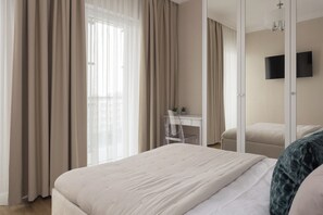 1 bedroom, iron/ironing board, WiFi, bed sheets