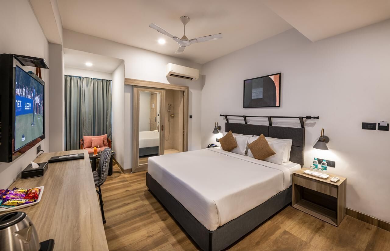 In-room safe, desk, laptop workspace, iron/ironing board