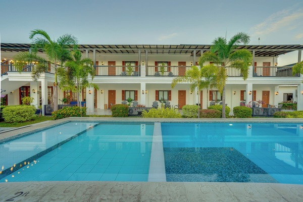 5 piscinas al aire libre
