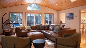 Smart TV, fireplace, video games, stereo