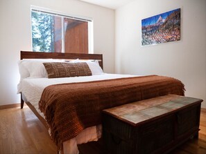 5 bedrooms, iron/ironing board, travel cot, free WiFi