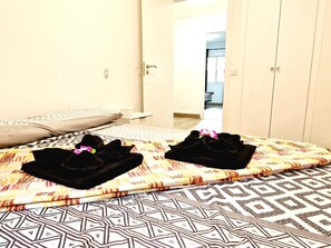 4 bedrooms, Internet - Los Cristianos, 3 Bedrooms & WiFi Free (LOS CRISTIANOS)