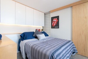 1 bedroom, iron/ironing board, free WiFi, bed sheets