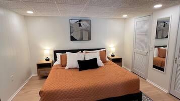 4 bedrooms, WiFi, bed sheets