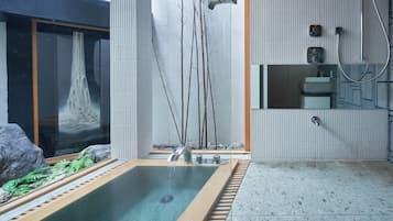 Villa Design - icke-rökare | Badrum | Badkar och dusch, gratis toalettartiklar, hårtork och tofflor