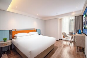 Habitación individual estándar, para no fumadores | Cortinas blackout, tabla de planchar con plancha y wifi gratis