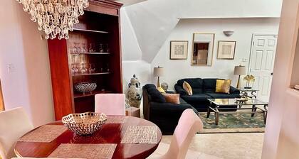 Cozy 4-bedroom villa with AC in Frigate Bay - Close to the beach.