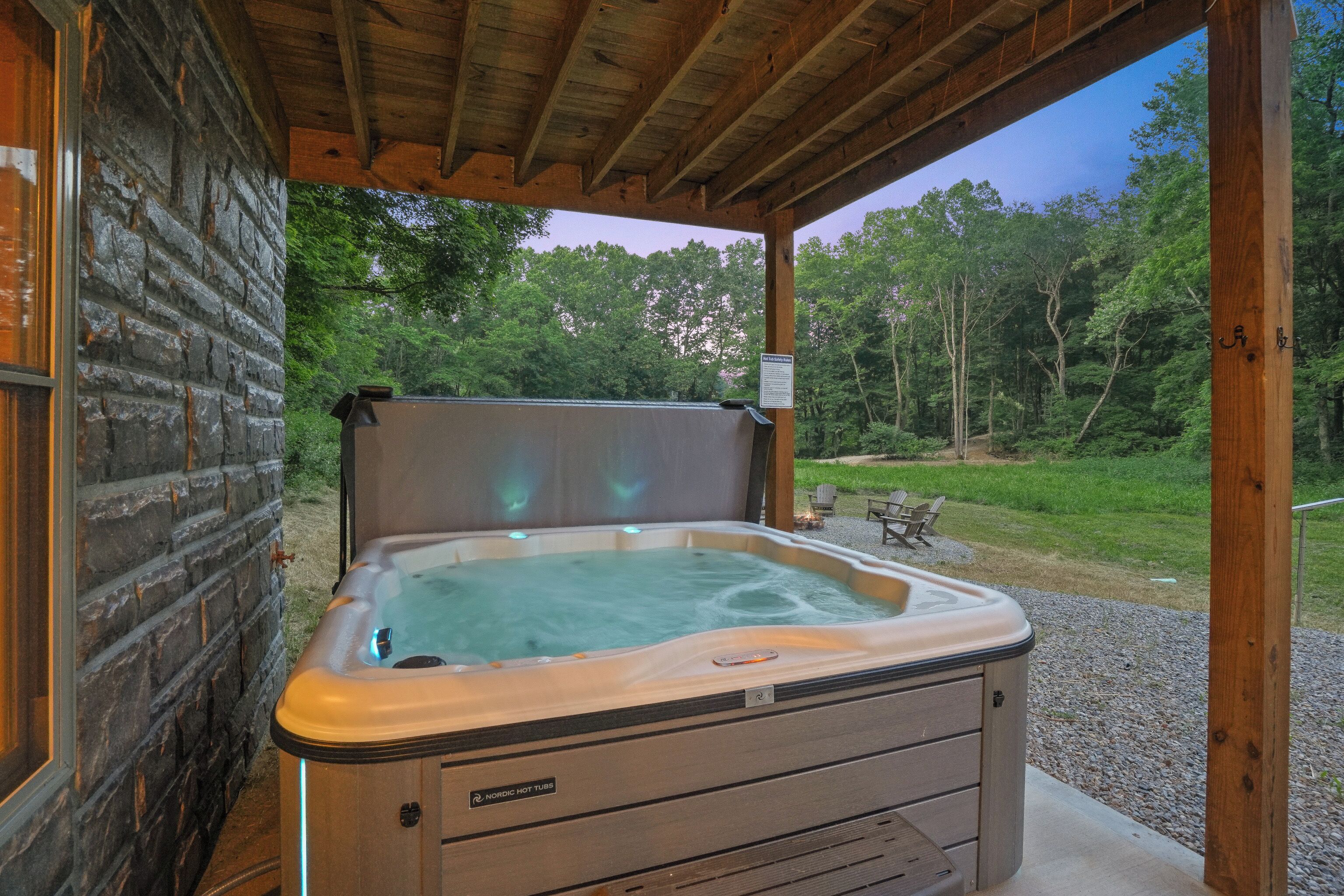 Bain à remous extérieur