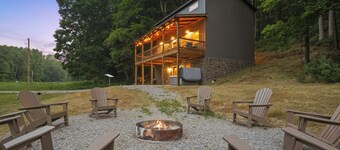 Modern Rustic Retreat ~Newly Built Cabin w/EV charger, only 6mi to Ash Cave